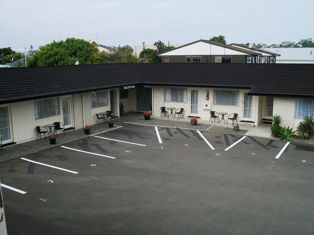 Cedar Court Motel Napier Ngoại thất bức ảnh