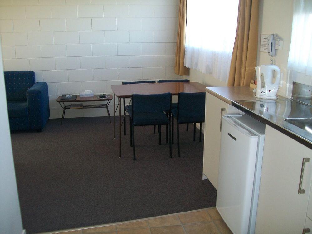 Cedar Court Motel Napier Ngoại thất bức ảnh