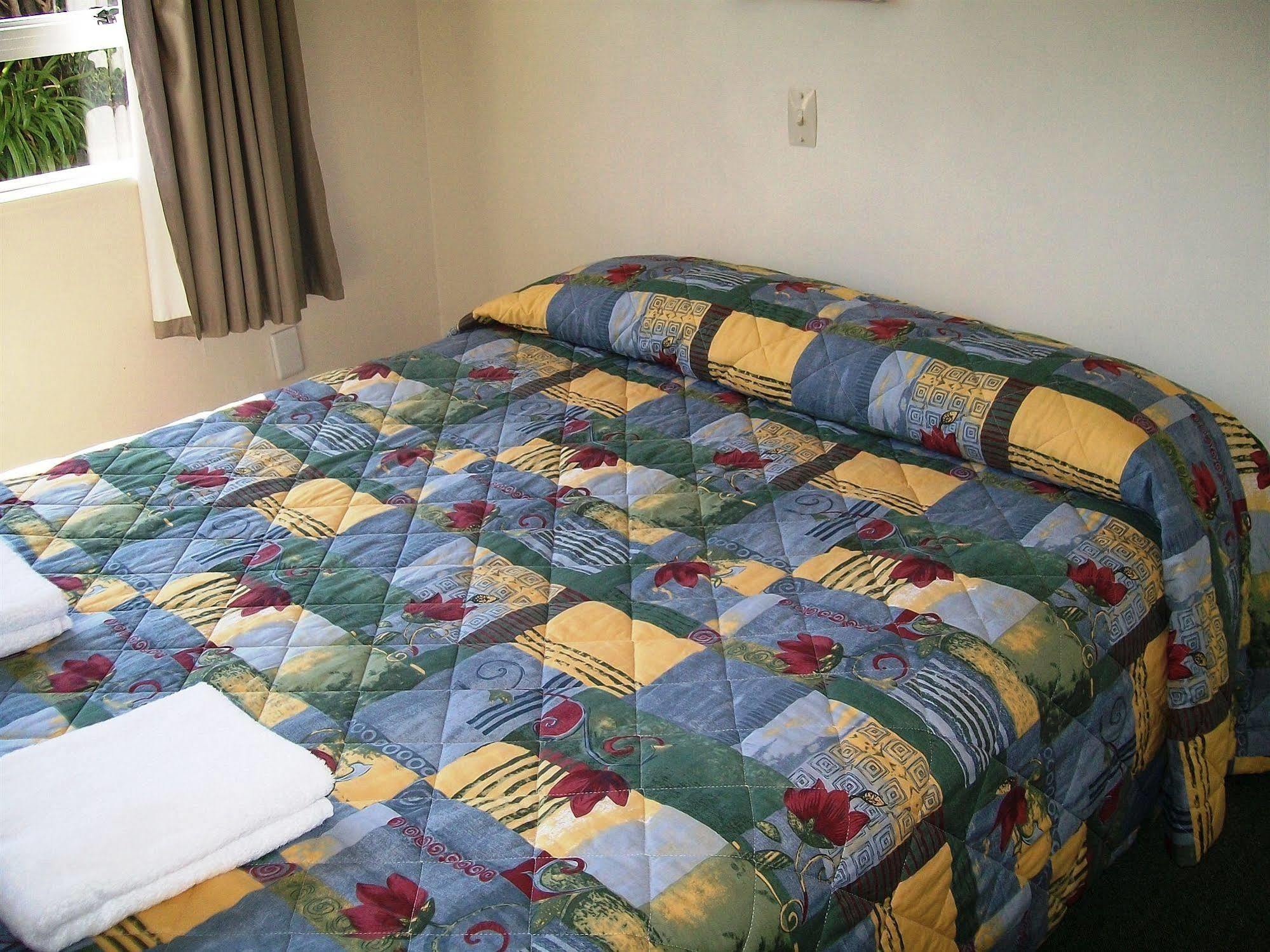 Cedar Court Motel Napier Ngoại thất bức ảnh