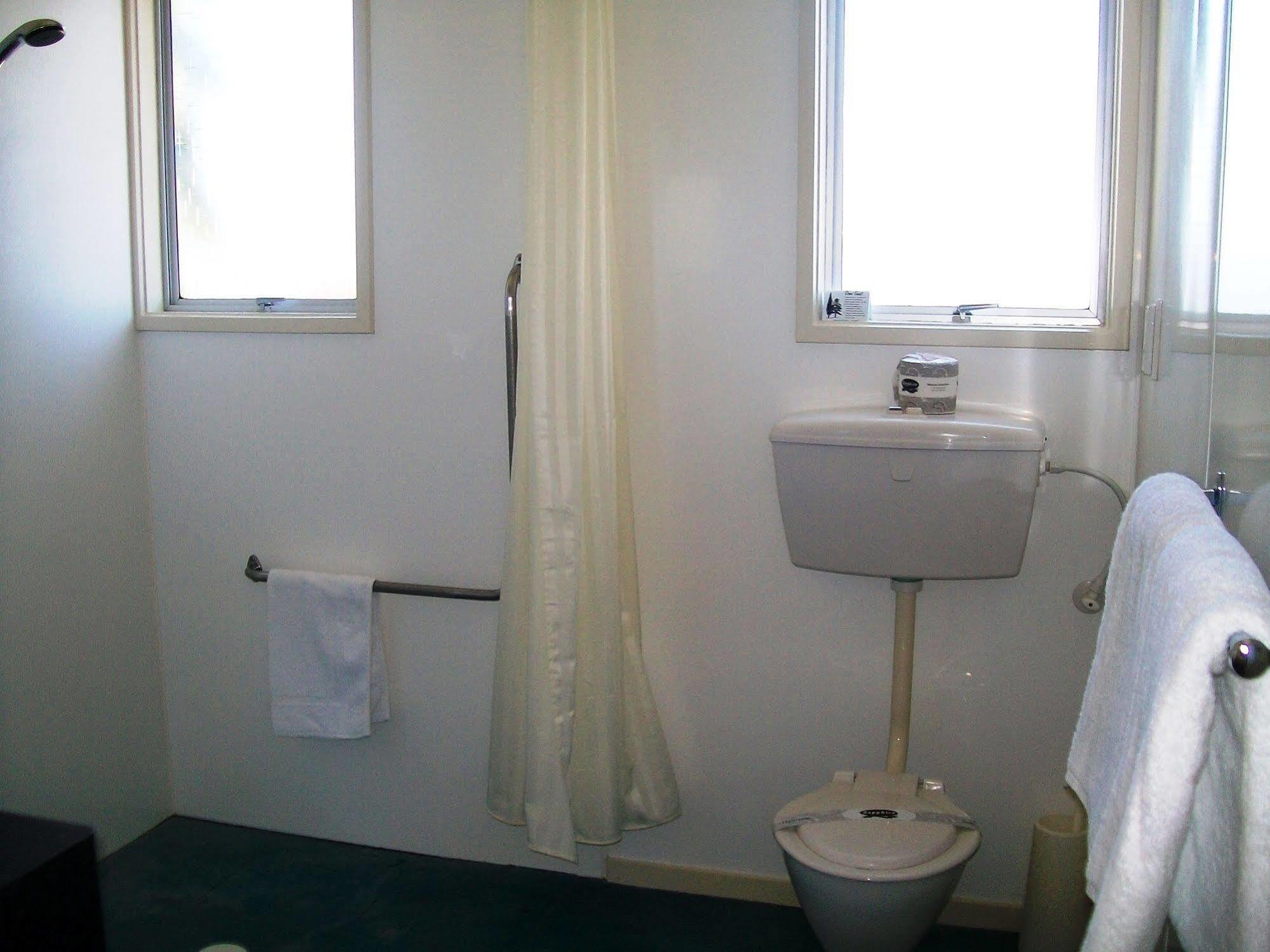 Cedar Court Motel Napier Ngoại thất bức ảnh