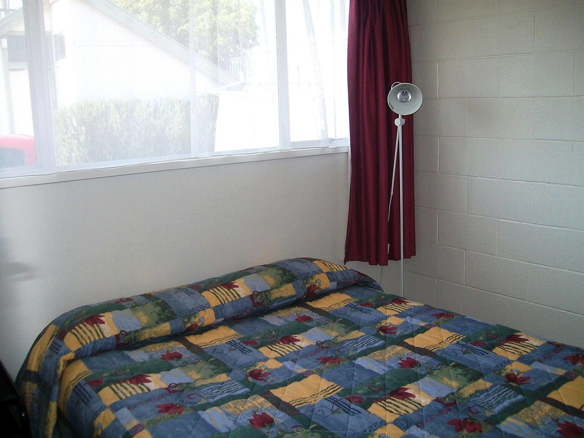 Cedar Court Motel Napier Ngoại thất bức ảnh