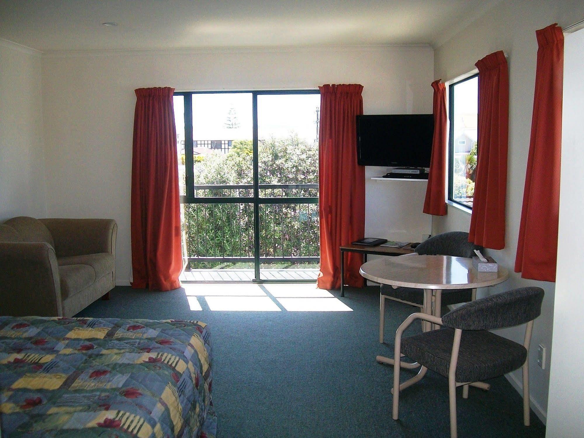 Cedar Court Motel Napier Ngoại thất bức ảnh
