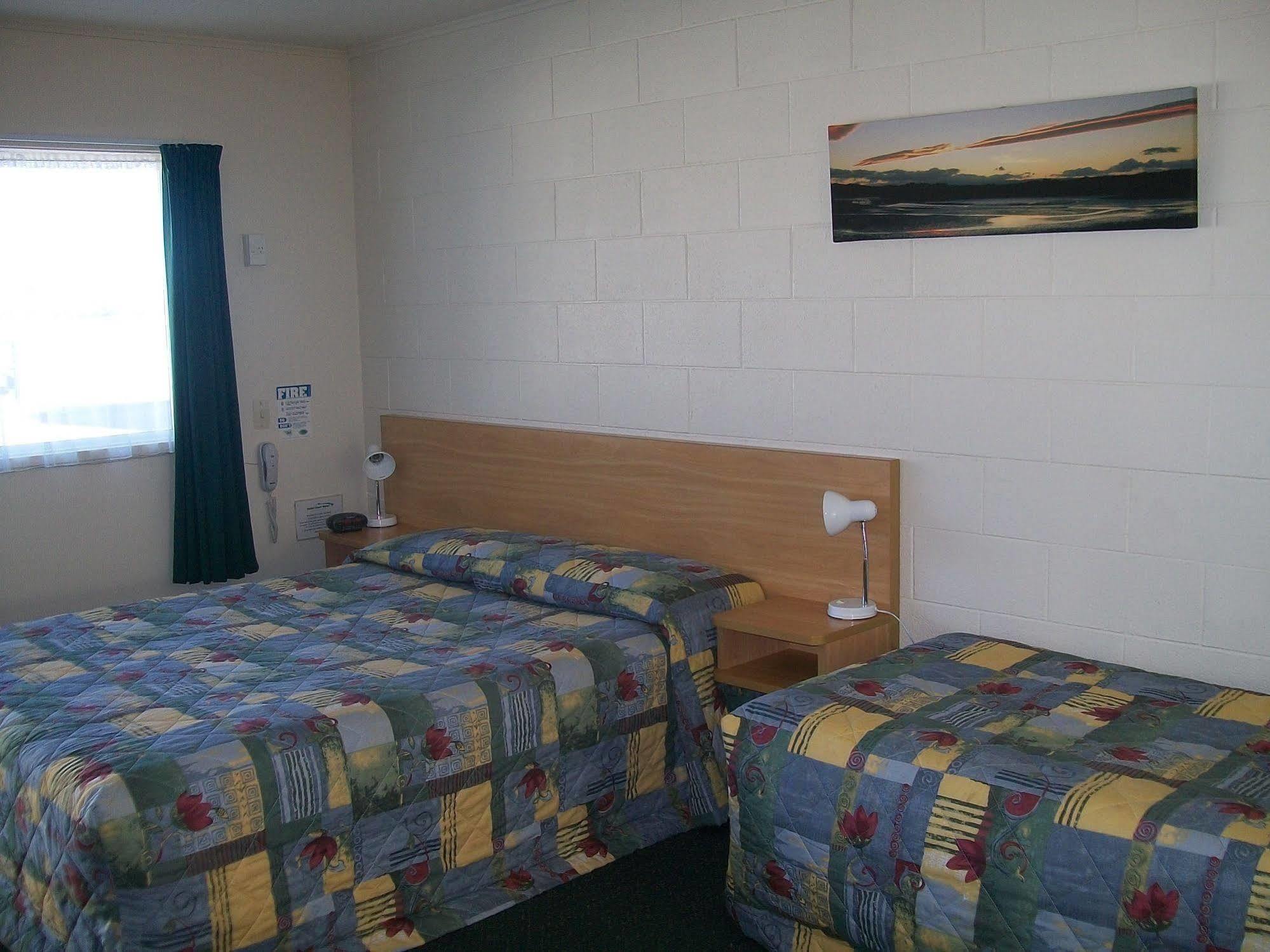 Cedar Court Motel Napier Ngoại thất bức ảnh